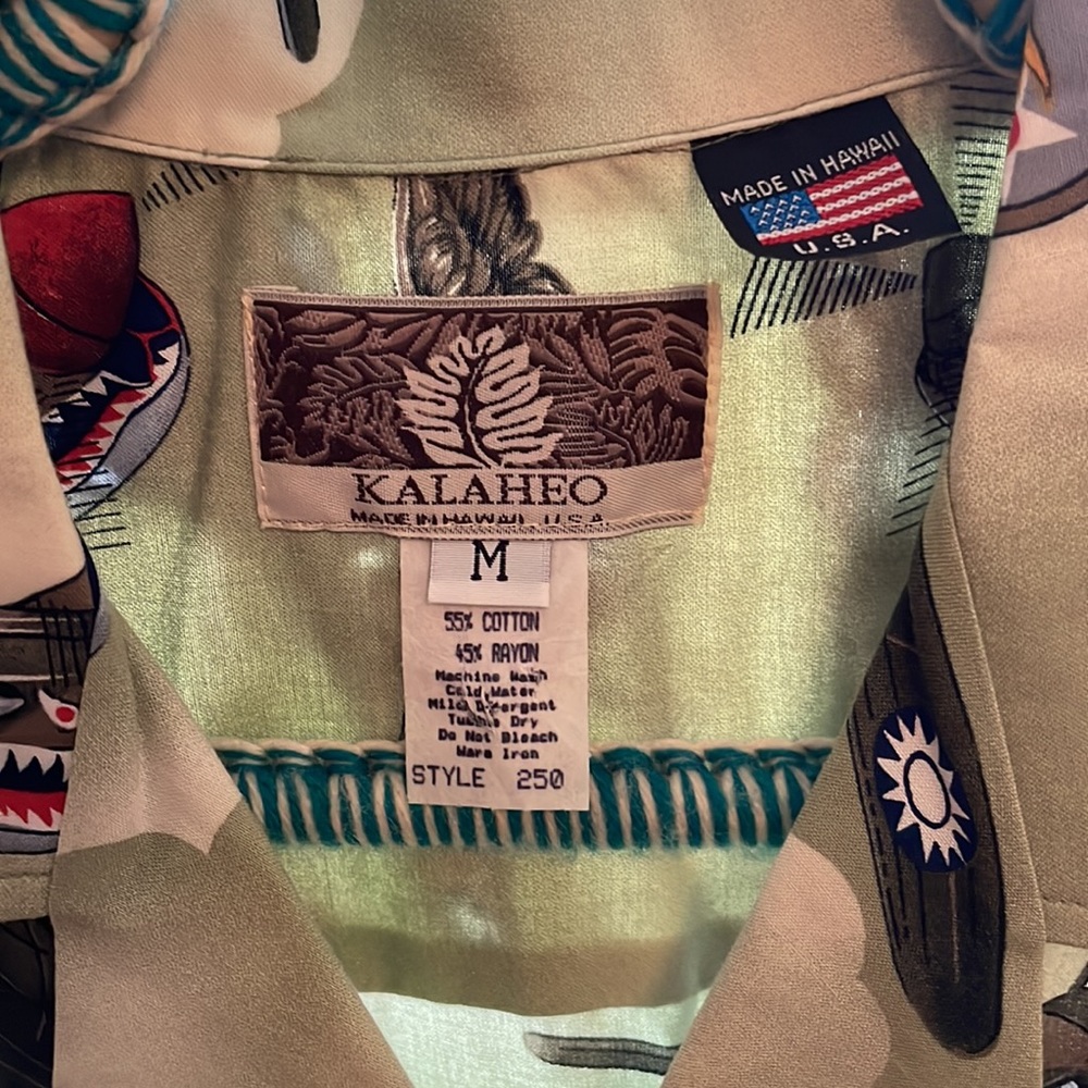 Kalaheo Size Medium Button Up Shirt Made in Hawaii Fighter Jet Theme - Picture 3 of 4